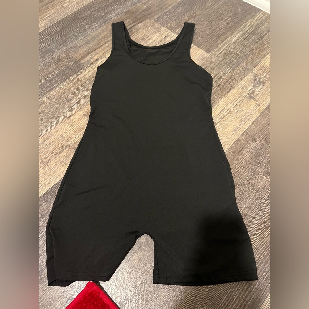 SHEIN Elegant Black Garment